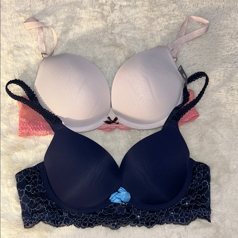 32B Aerie padded push-up bra set